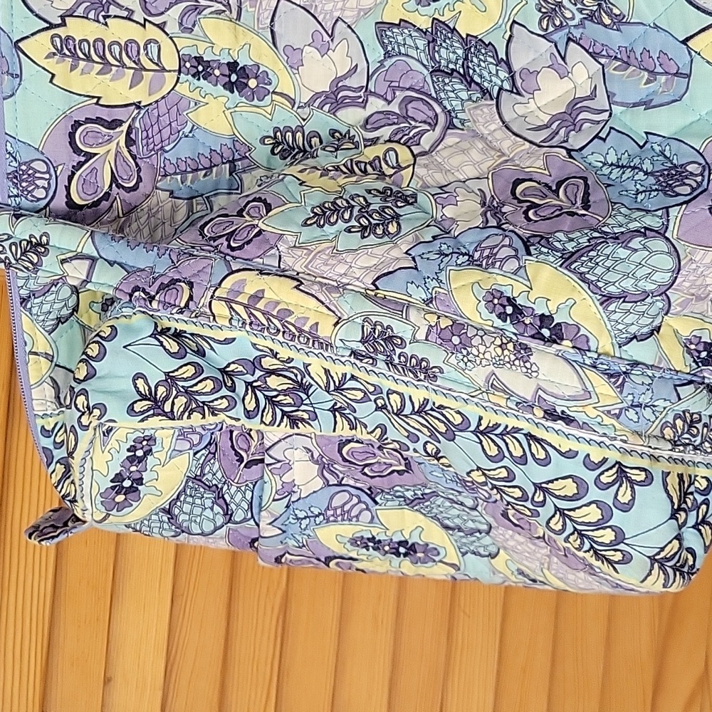 Sierra Pacific Crafts Quilted Floral Tote Pastel Paisley Travel Shoulder Gym Bag - Picture 4 of 10